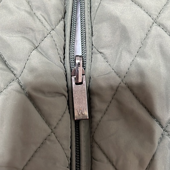 Weatherproof Women’s Green Faux Fur Reversible Vest - Picture 2 of 6